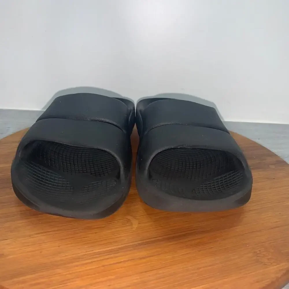 OOFOS OOahh Sport Slide Recovery Sandals Black Mens Size 4 Womens Sz 6 Comfort